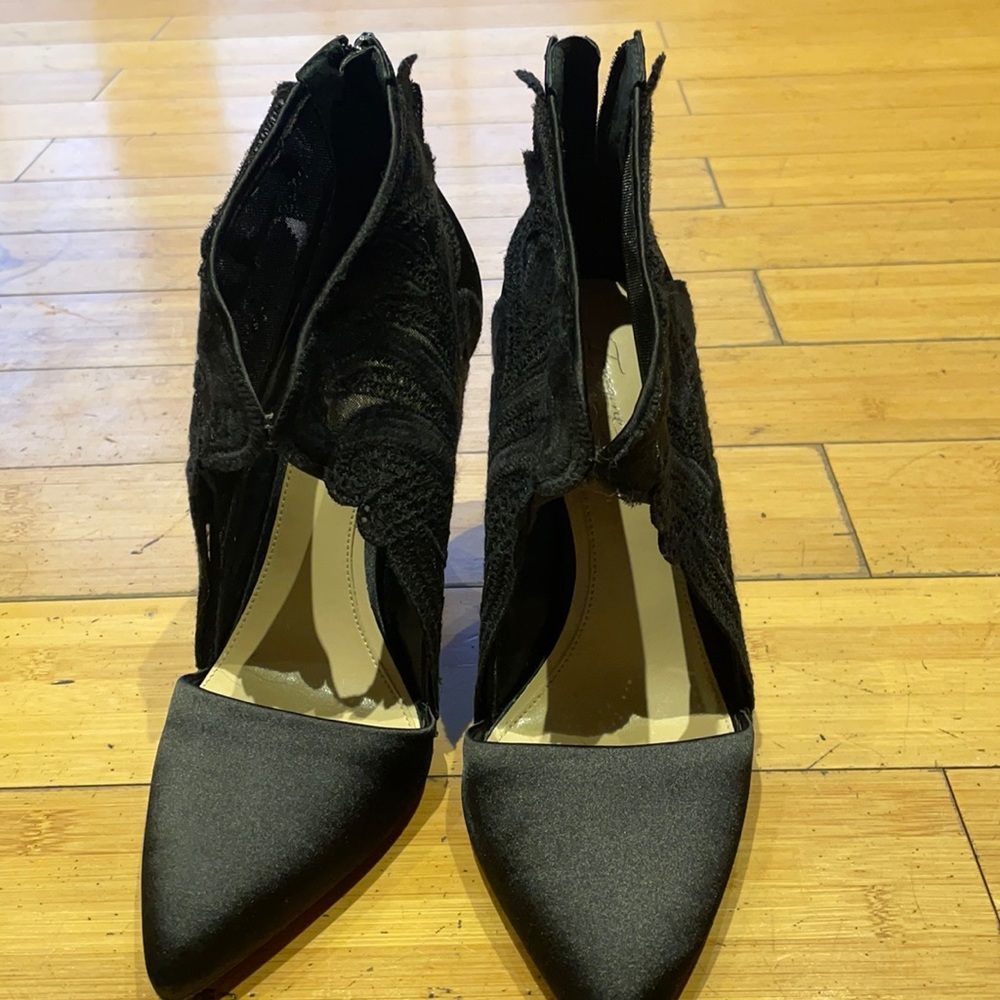 Woman’s shoes